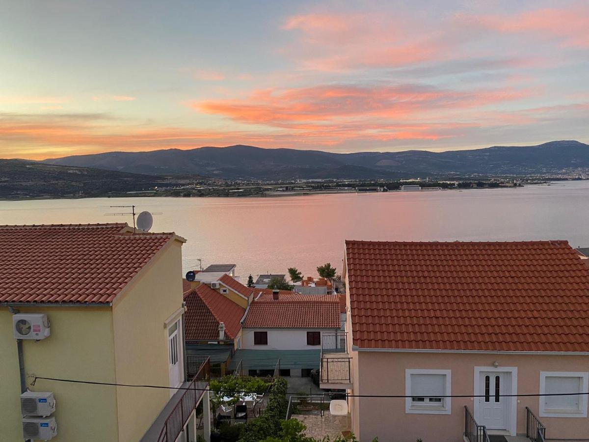 Apartment Roko Трогир Екстериор снимка